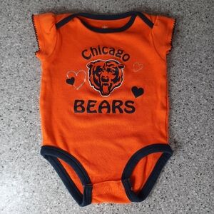 Chicago Bears Baby Girls Onesie Bodysuit Shirt NFL Football Size 3-6 Mon…